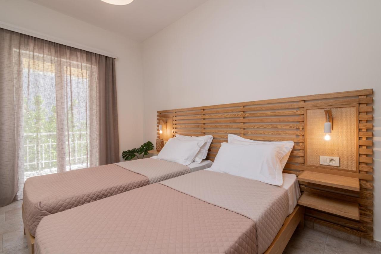 Sunset Apartments Планос Екстер'єр фото